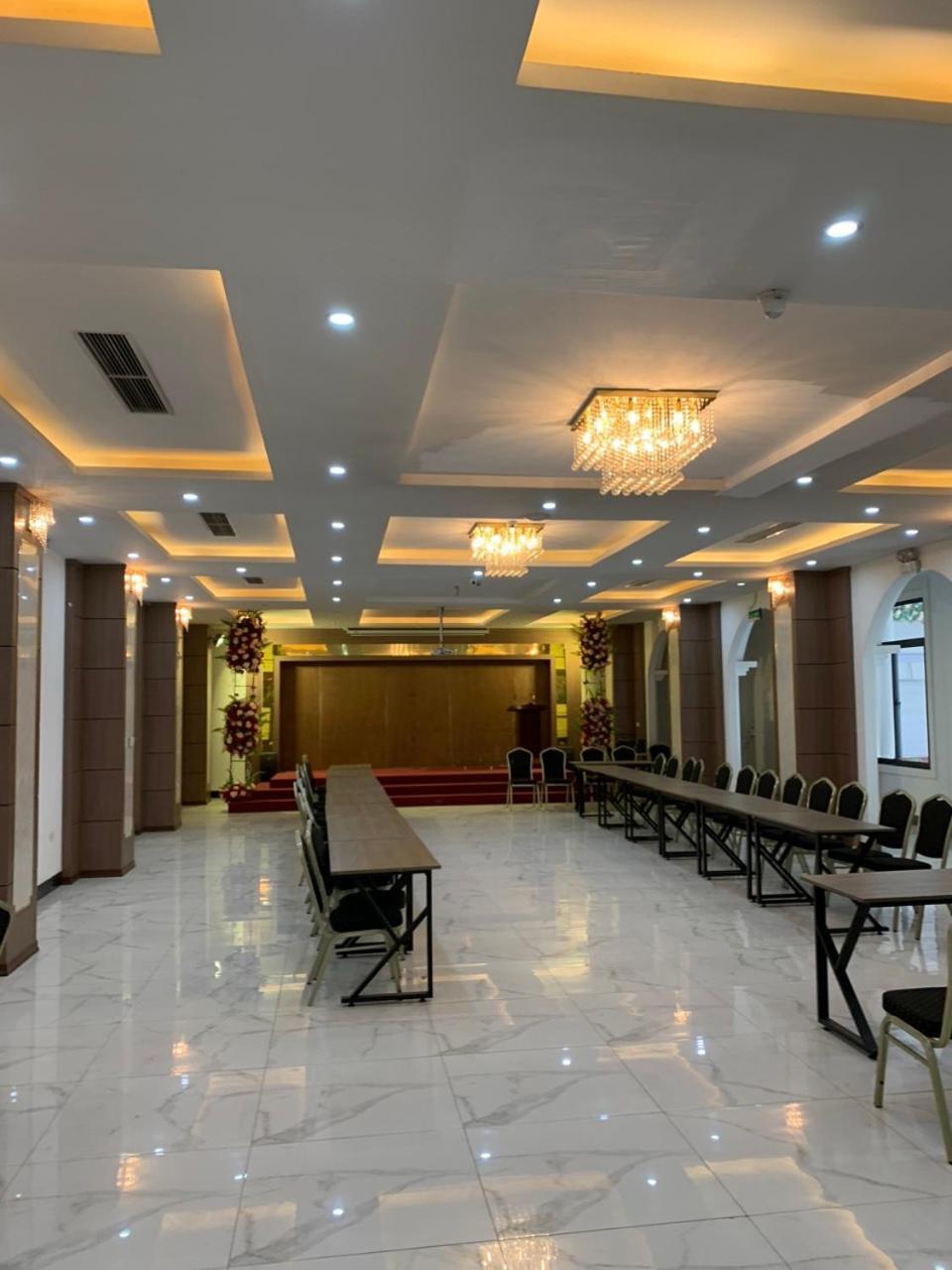 Hoa Hong Hotel Son La Exterior foto